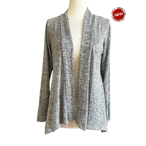 Prospect Blvd. Gray Stretch Cardigan Women's Top Size Small NWT | 26-37 - Picture 1 of 6
